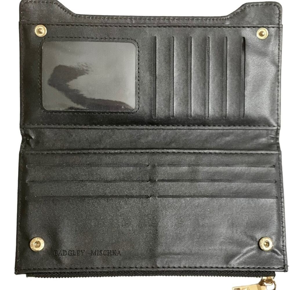 Badgley Mischka black leather wallet holder